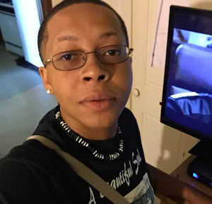 Meet your Posher, Markesia